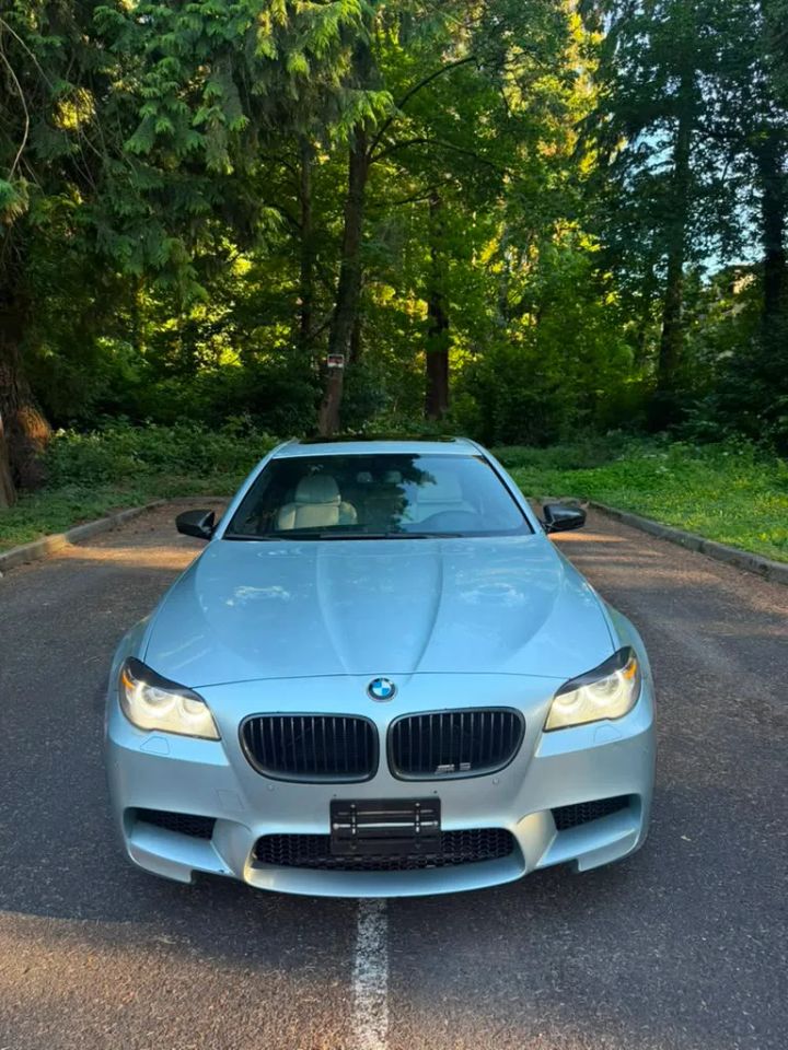 bmw 5 series 2014 WBSFV9C55ED594052 image bmw 5 series 2014 WBSFV9C55ED594052 image
